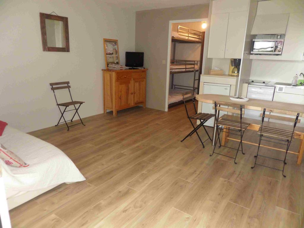 Appartements Les Balcons Du Soleil Font-Romeu-Odeillo-Via Quarto foto